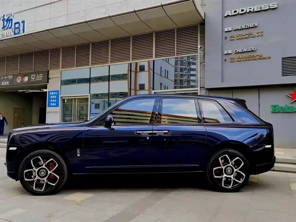 Rolls-Royce Cullinan 2023 из CN, фото 6