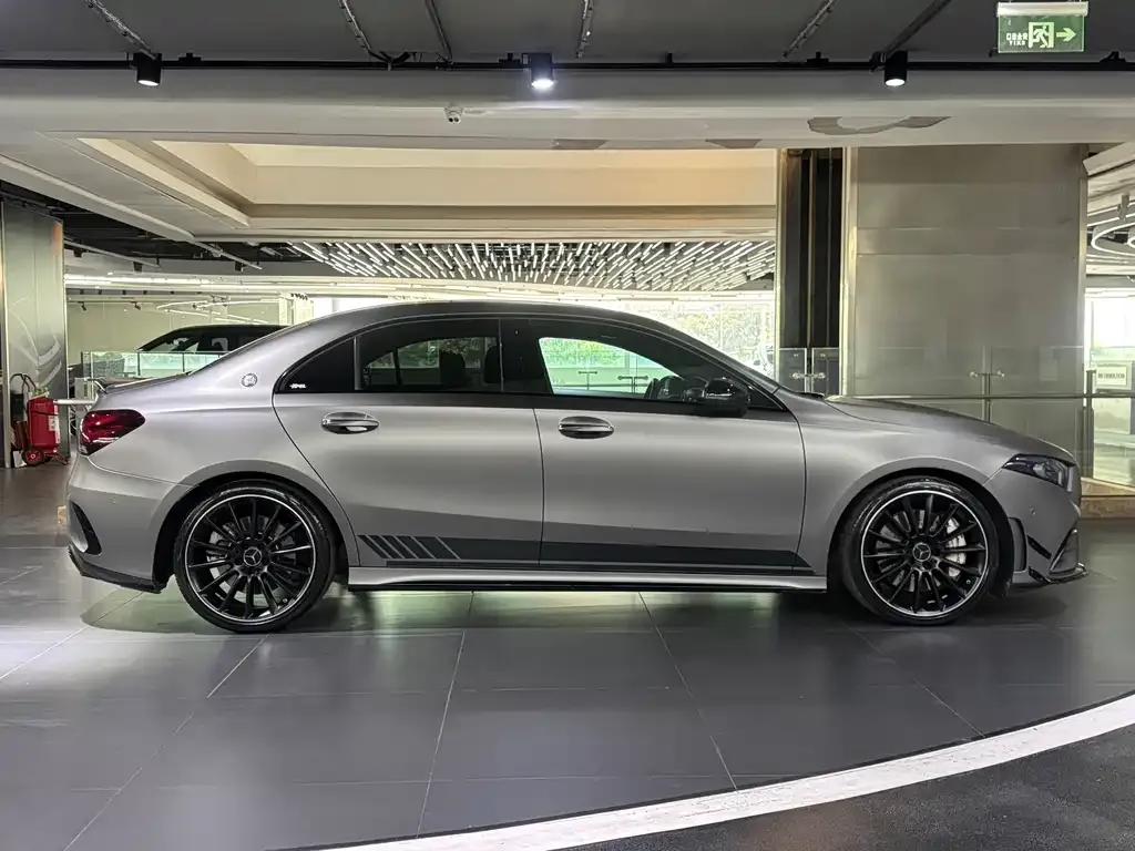 Mercedes-Benz A-Class AMG — фото 4
