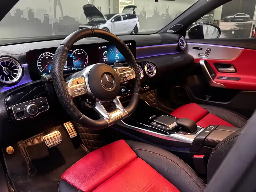 Mercedes-Benz A-Class AMG — фото 2