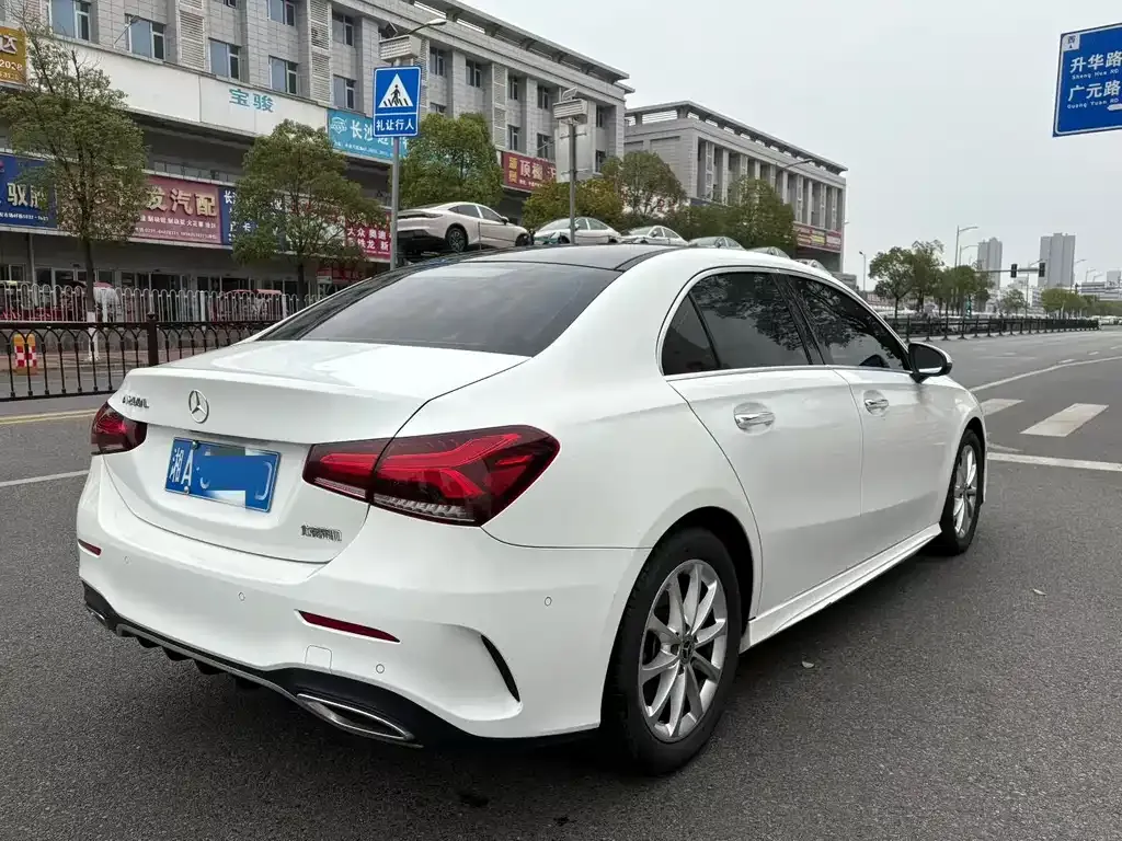Mercedes-Benz A-Class 2021 из CN, фото 4