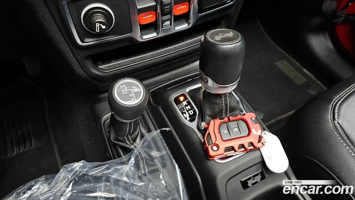 Jeep Wrangler 2021 из KR, фото 7