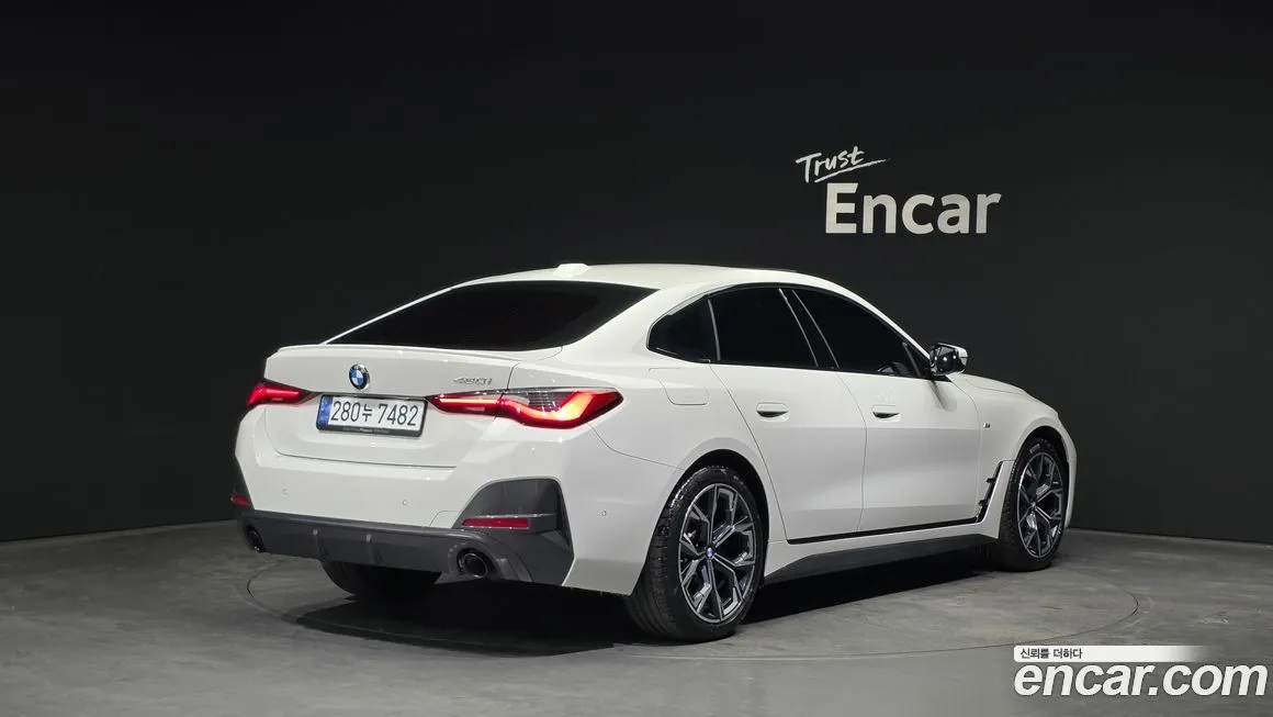 BMW 4-Series 2024 из KR, фото 4