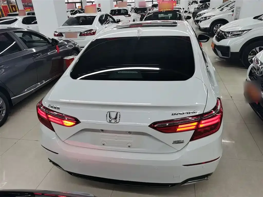 Honda Inspire 2022 из CN, фото 9