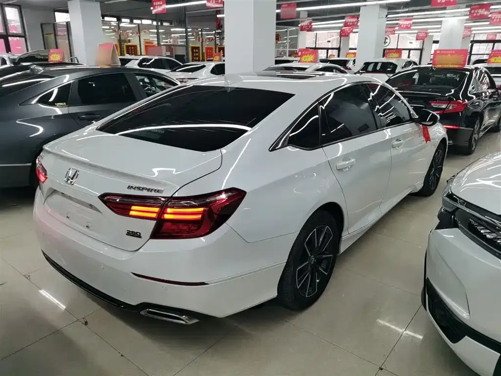 Honda Inspire 2022 из CN, фото 10