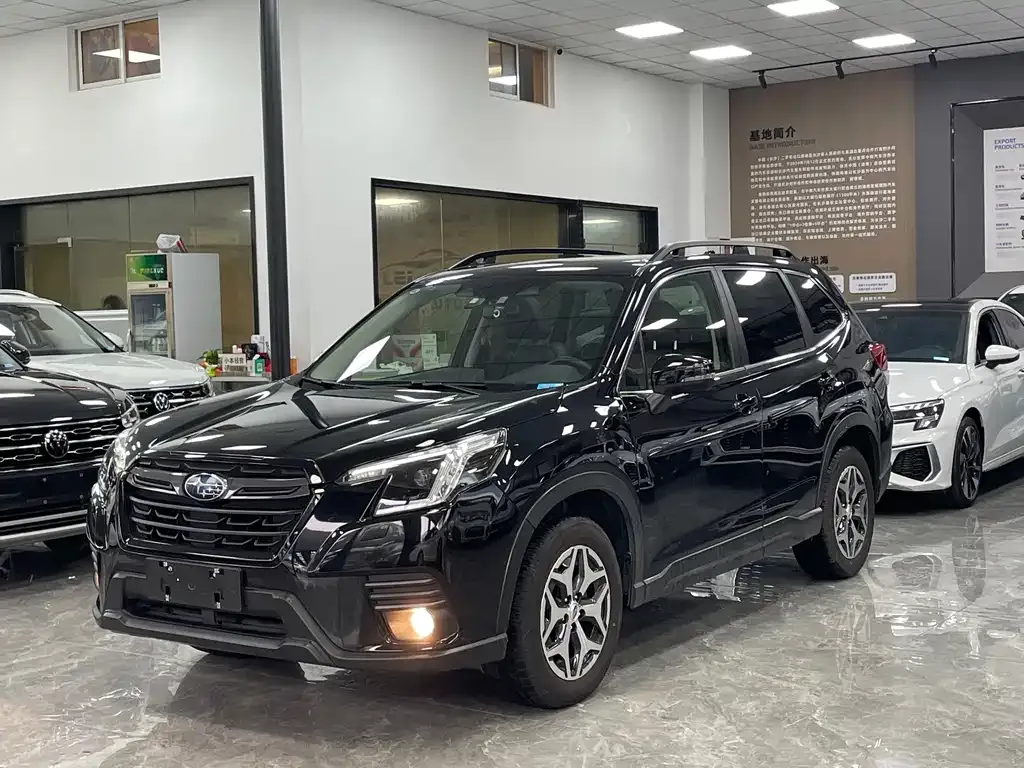 Subaru Forester 2022 из CN, фото 1
