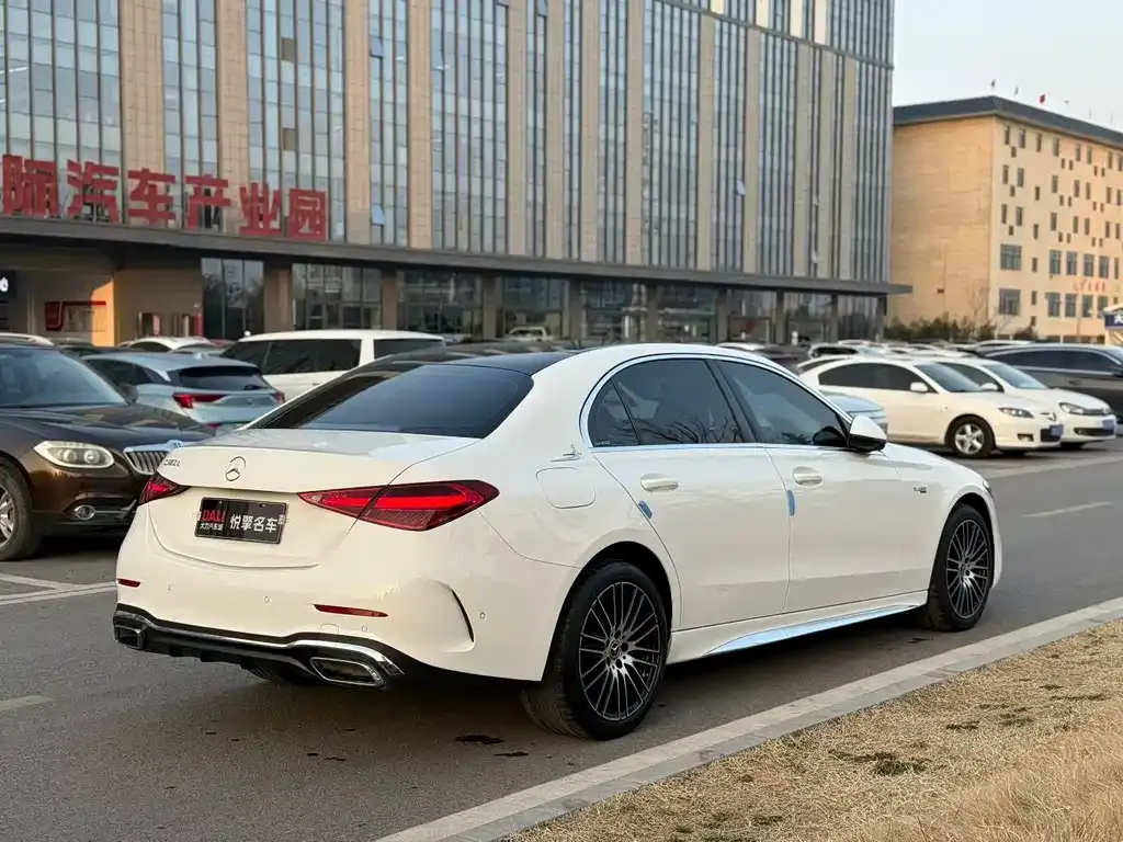 Mercedes-Benz C-Class 2023 из CN, фото 8