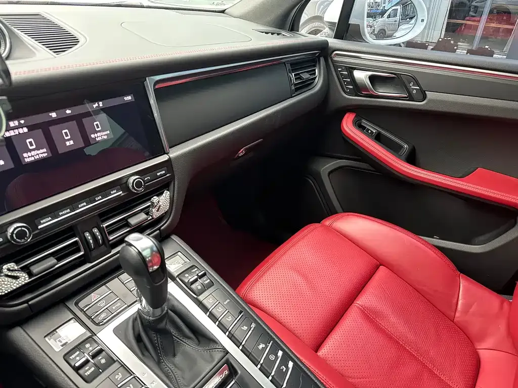 Porsche Macan 2021 из CN, фото 3