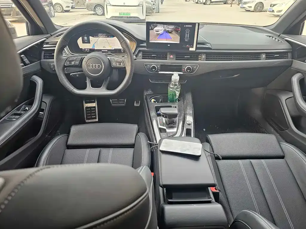 Audi A4L 2024 из CN, фото 10