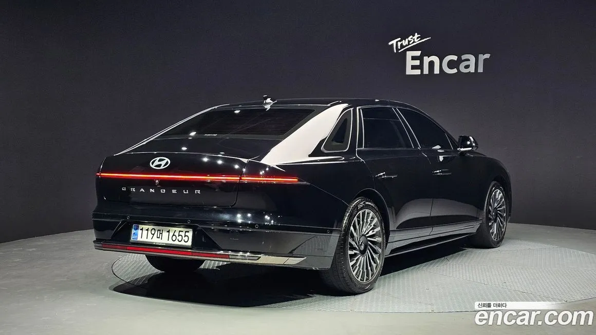 Hyundai Grandeur — фото 4
