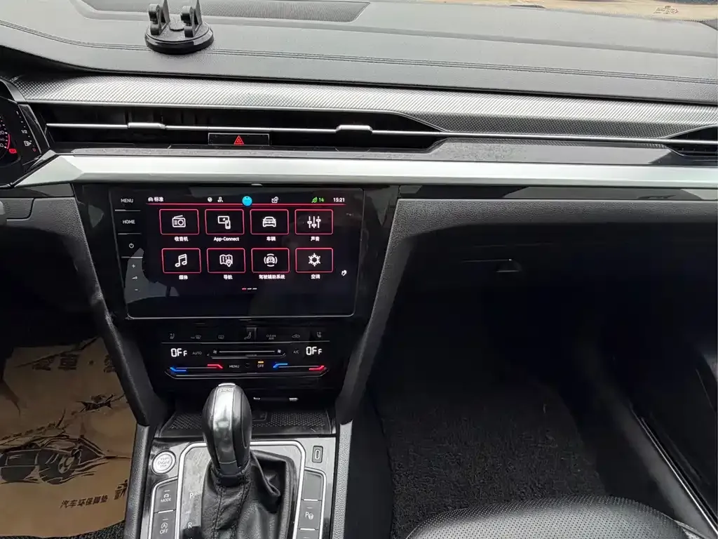 Volkswagen CC 2023 из CN, фото 4