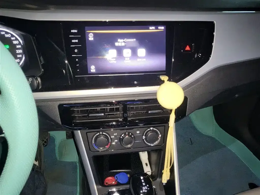 Volkswagen Polo 2023 из CN, фото 7