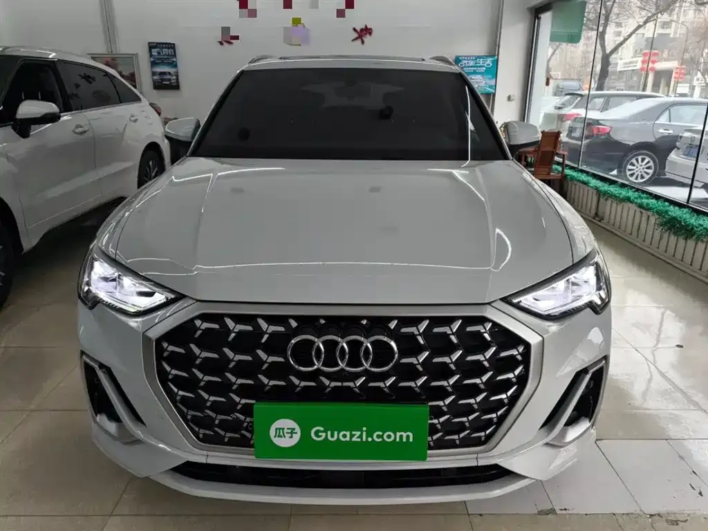 Audi Q3 2024 из CN, фото 3