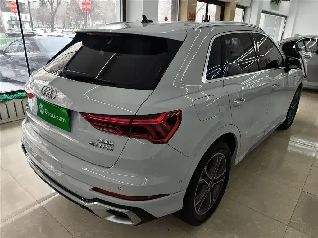 Audi Q3 2024 из CN, фото 8