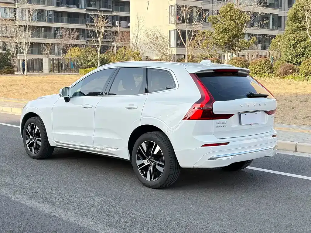 Volvo XC60 2025 из CN, фото 10
