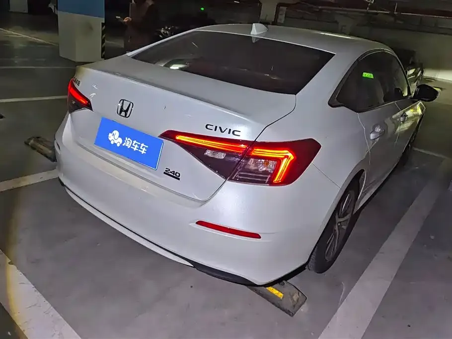 Honda Civic 2024 из CN, фото 3