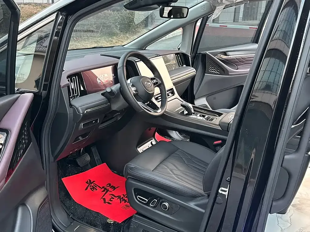GAC Motor Trumpchi M8 — фото 7