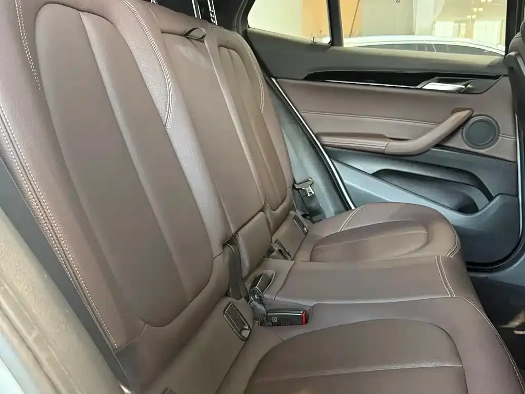 BMW X2 2021 из CN, фото 2