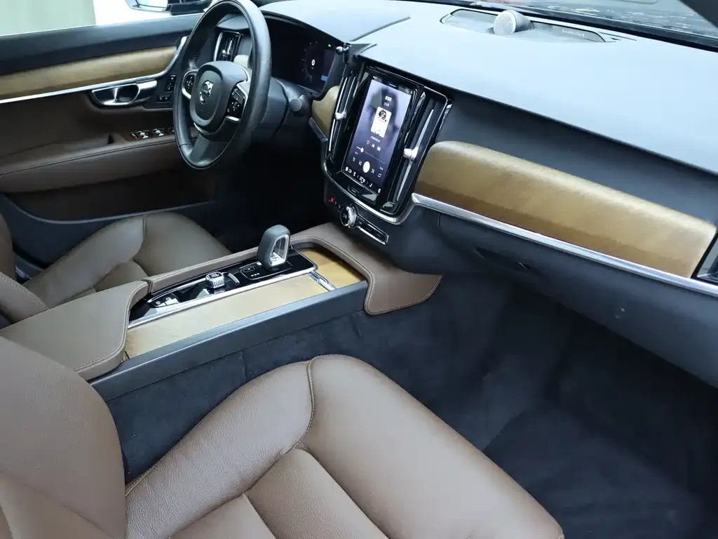 Volvo S90 — фото 10