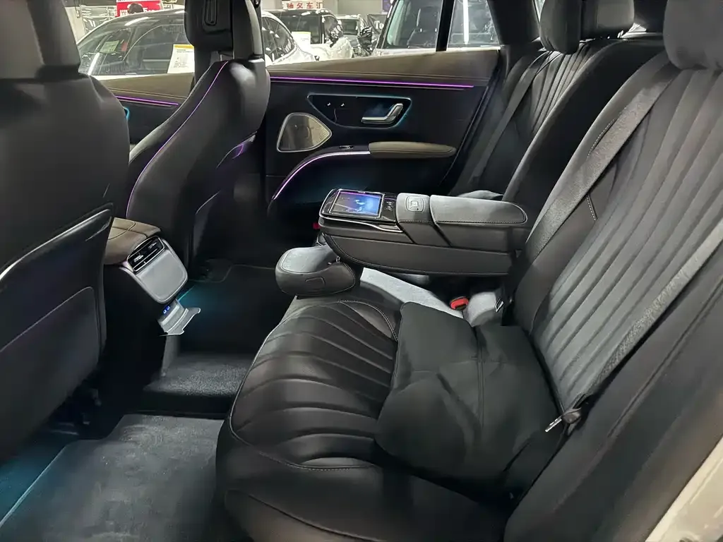 Mercedes-Benz EQS 2024 из CN, фото 5