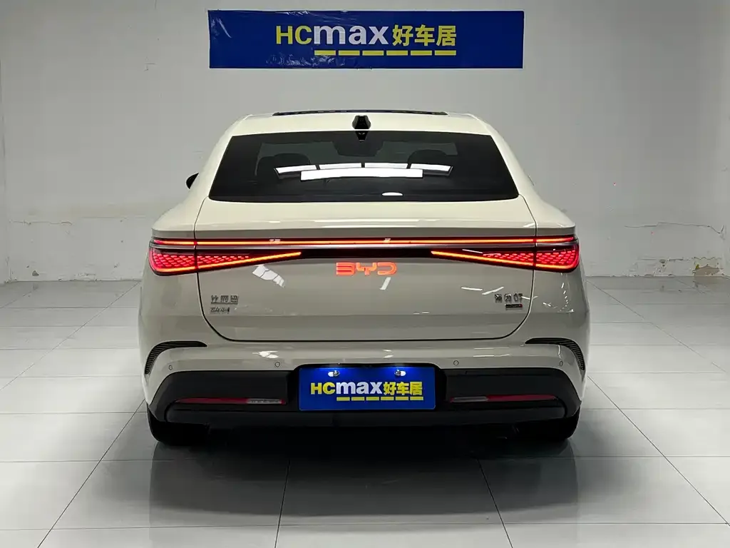 BYD Seal 07 DM-i — фото 2