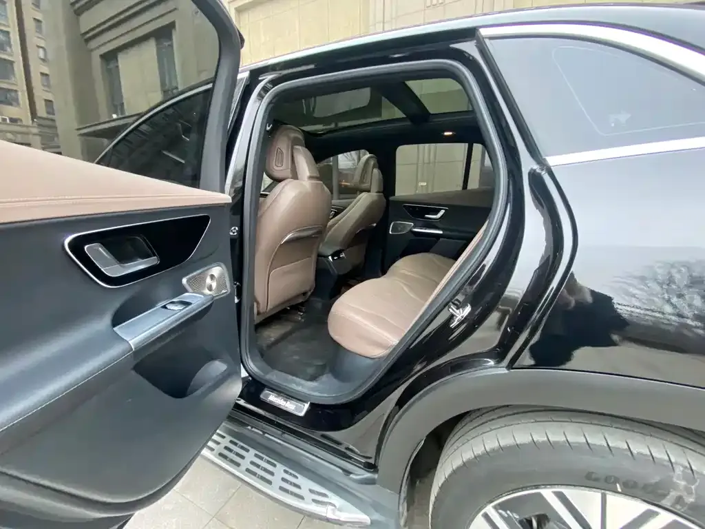 Mercedes-Benz EQE SUV 2024 из CN, фото 8