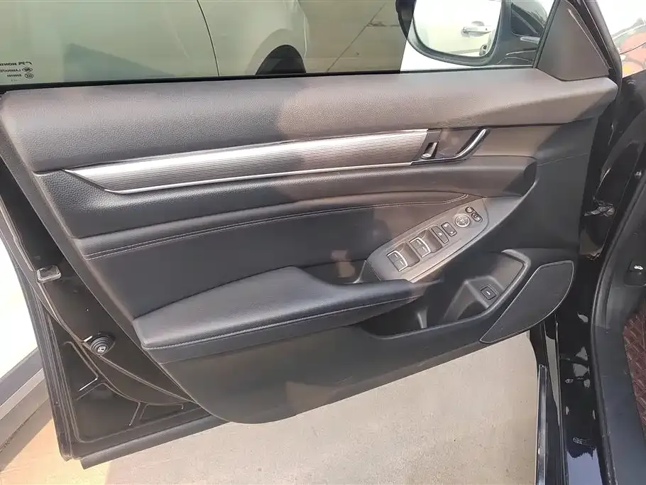 Honda Accord 2021 из CN, фото 6