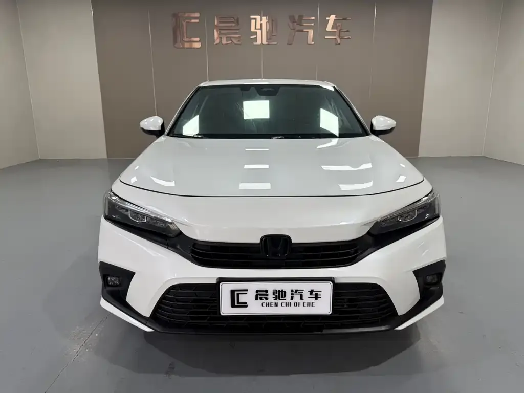 Honda Civic 2023 из CN, фото 2