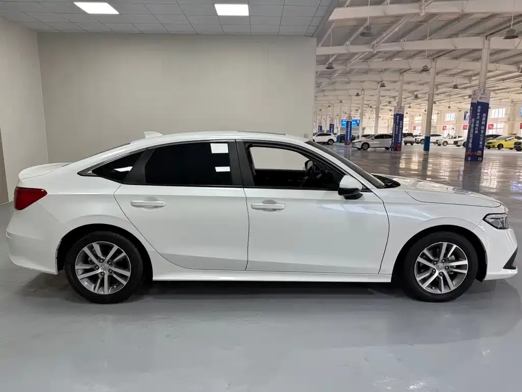 Honda Civic 2023 из CN, фото 6