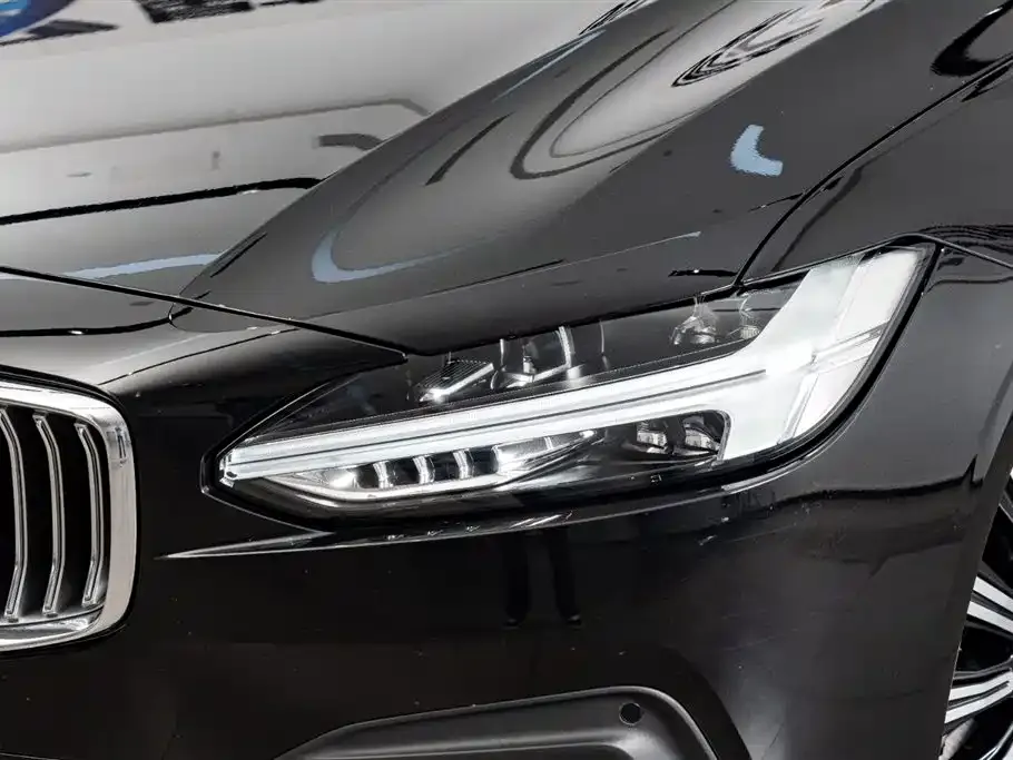 Volvo S90 2023 из CN, фото 8