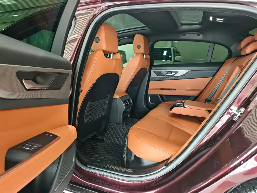 Jaguar XEL 2021 из CN, фото 2