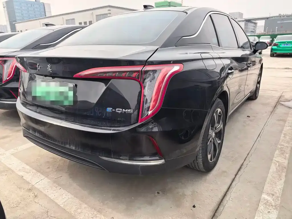 Hongqi E-QM5 2023 из CN, фото 9