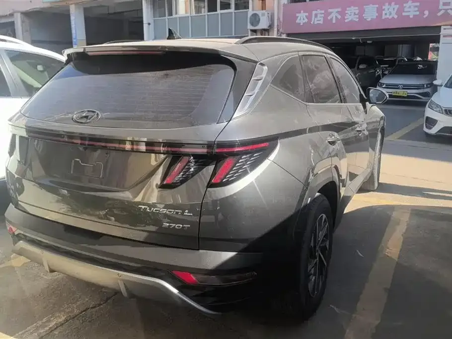 Hyundai Tucson — фото 10