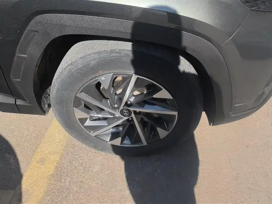 Hyundai Tucson — фото 9
