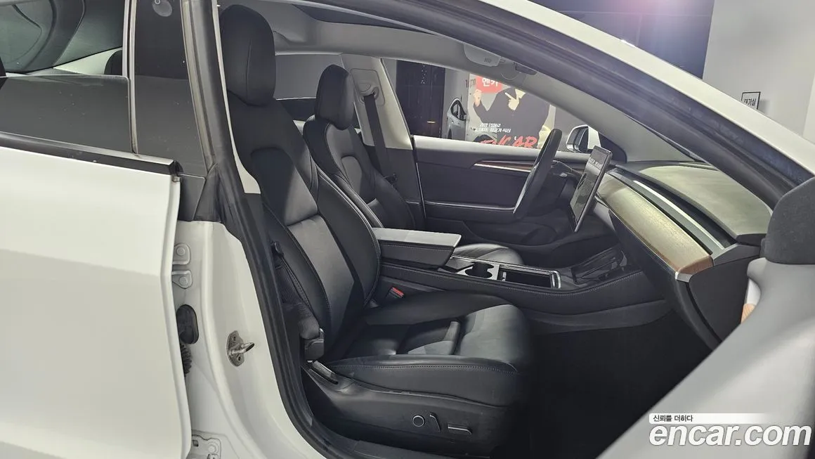 Tesla Model 3 2021 из KR, фото 7