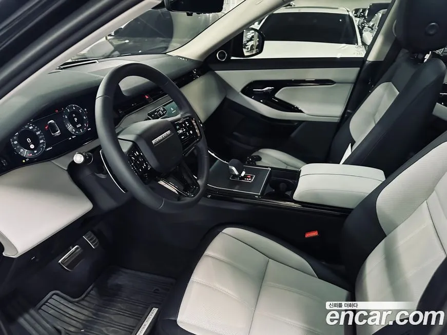 Land Rover Range Rover Evoque — фото 6
