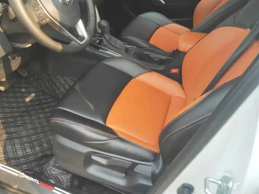 Toyota Frontlander 2023 из CN, фото 4