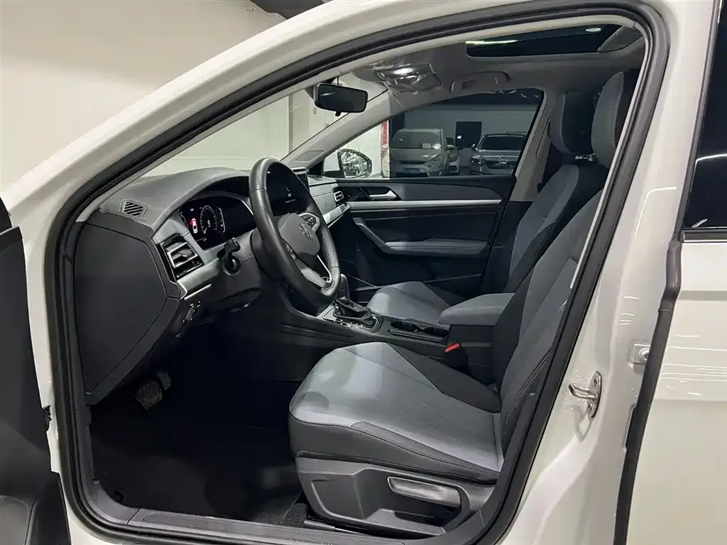 Volkswagen Lavida 2023 из CN, фото 10