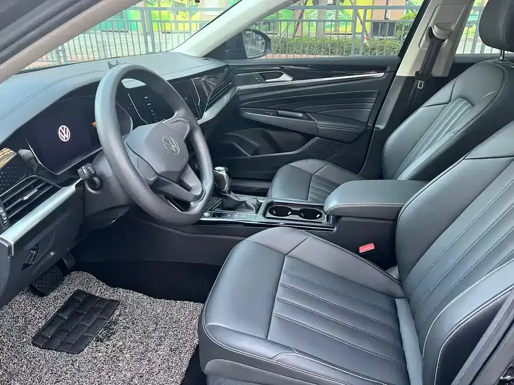 Volkswagen Passat — фото 10