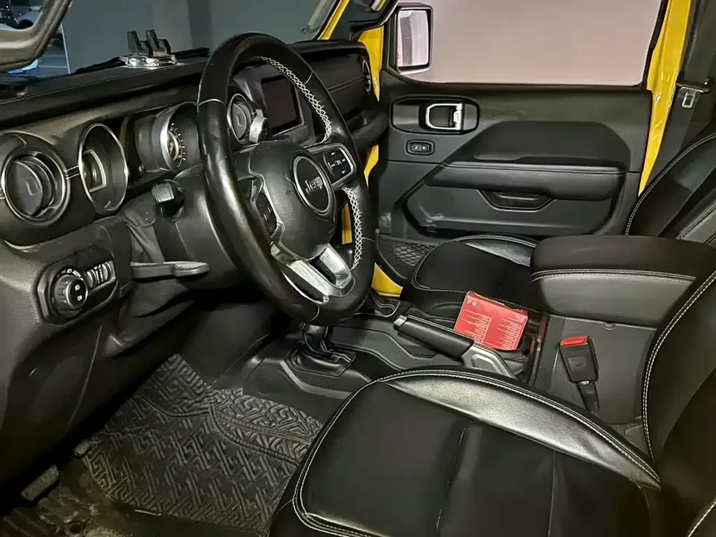 Jeep Wrangler 2021 из CN, фото 2