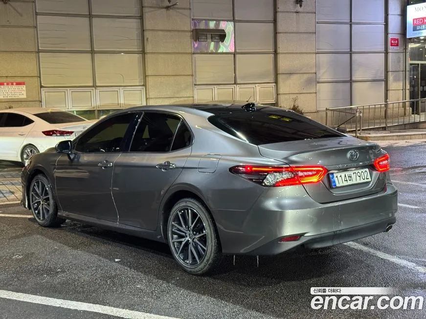 Toyota Camry 2022 из KR, фото 7