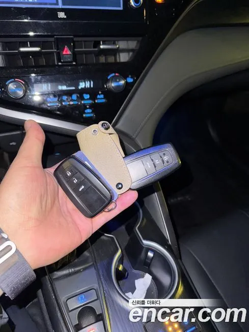 Toyota Camry 2022 из KR, фото 2