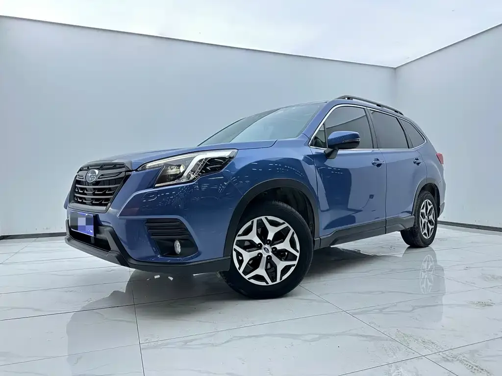 Subaru Forester 2023 из CN, фото 1