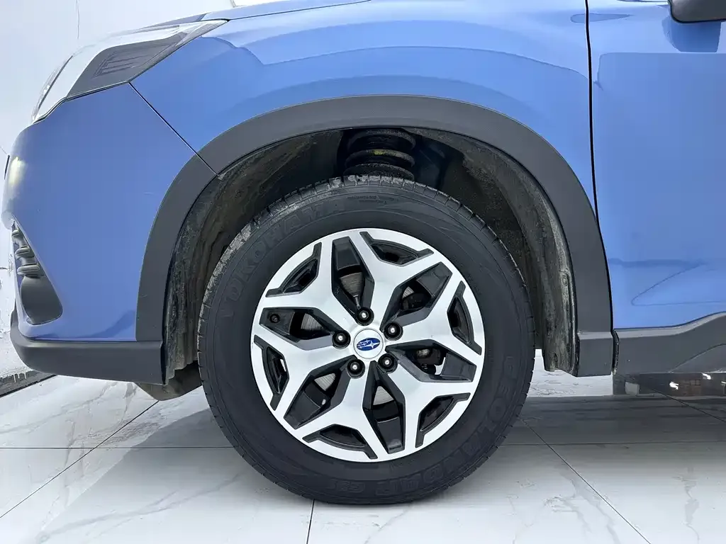 Subaru Forester 2023 из CN, фото 5