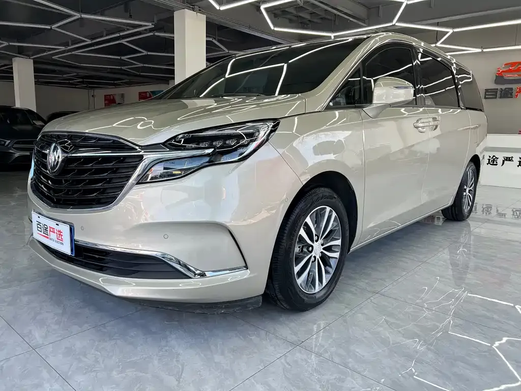 Buick GL8 2021 из CN, фото 1