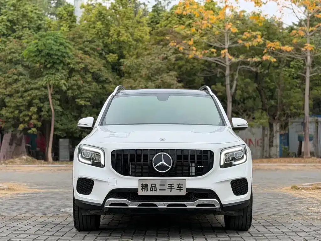 Mercedes-Benz GLB — фото 5