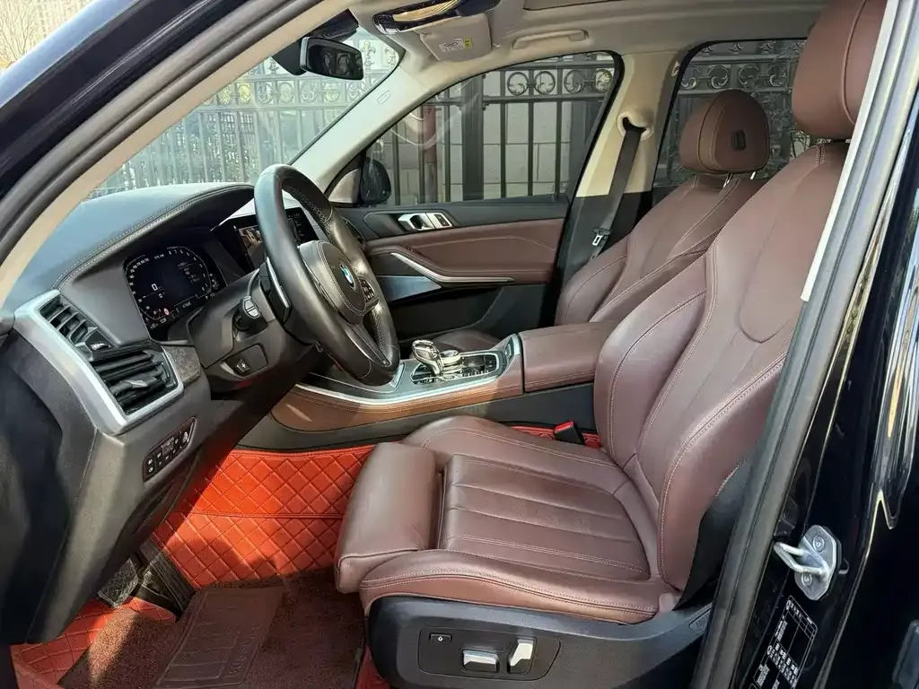BMW X5 (Import) 2021 из CN, фото 2