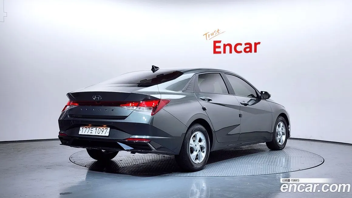 Hyundai AVANTE — фото 2