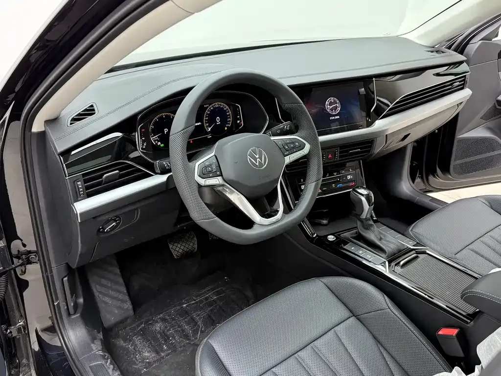 Volkswagen Passat — фото 10