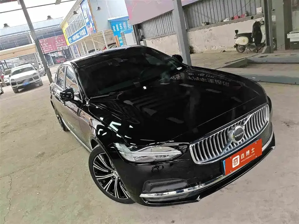 Volvo S90 2024 из CN, фото 3