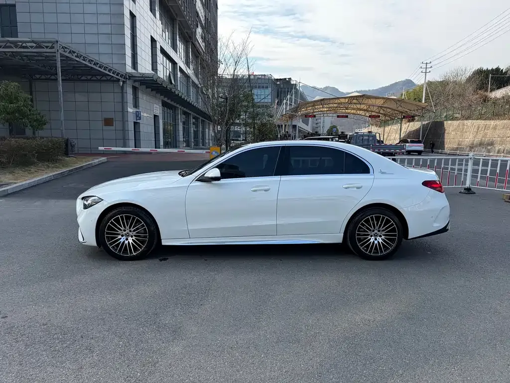 Mercedes-Benz C-Class 2024 из CN, фото 7